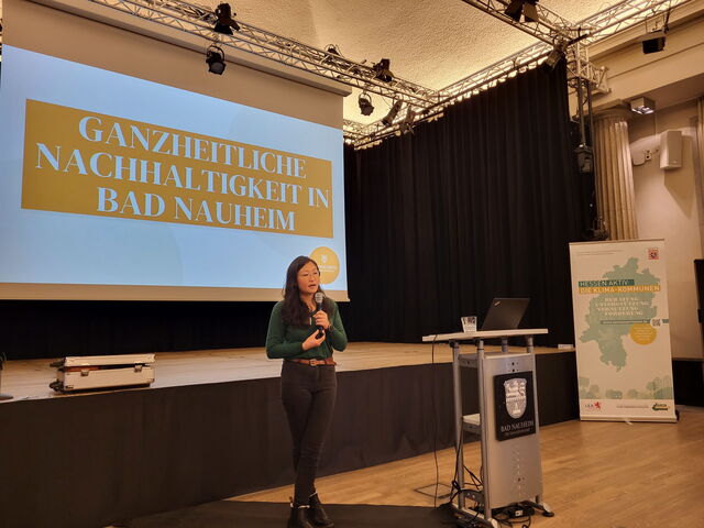 Yuge Lei, Referentin für Nachhaltigkeit und Innovation der Stadt Bad Nauheim © LEA Hessen